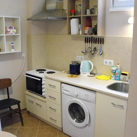 Julia Garden 부르가스